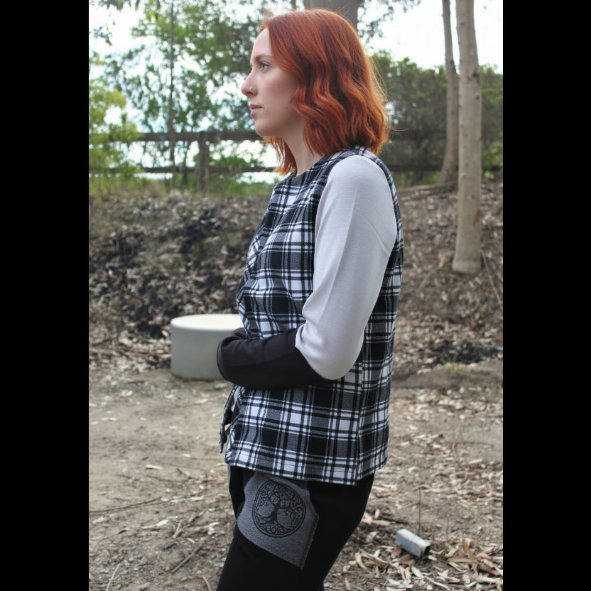 PLAIN FRONT TOP